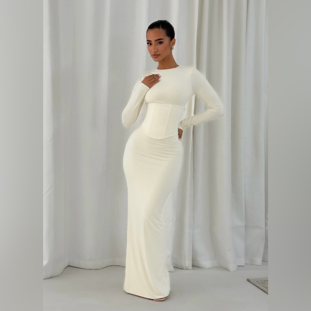 Marsthelabel brand new White Long Sleeve Dress